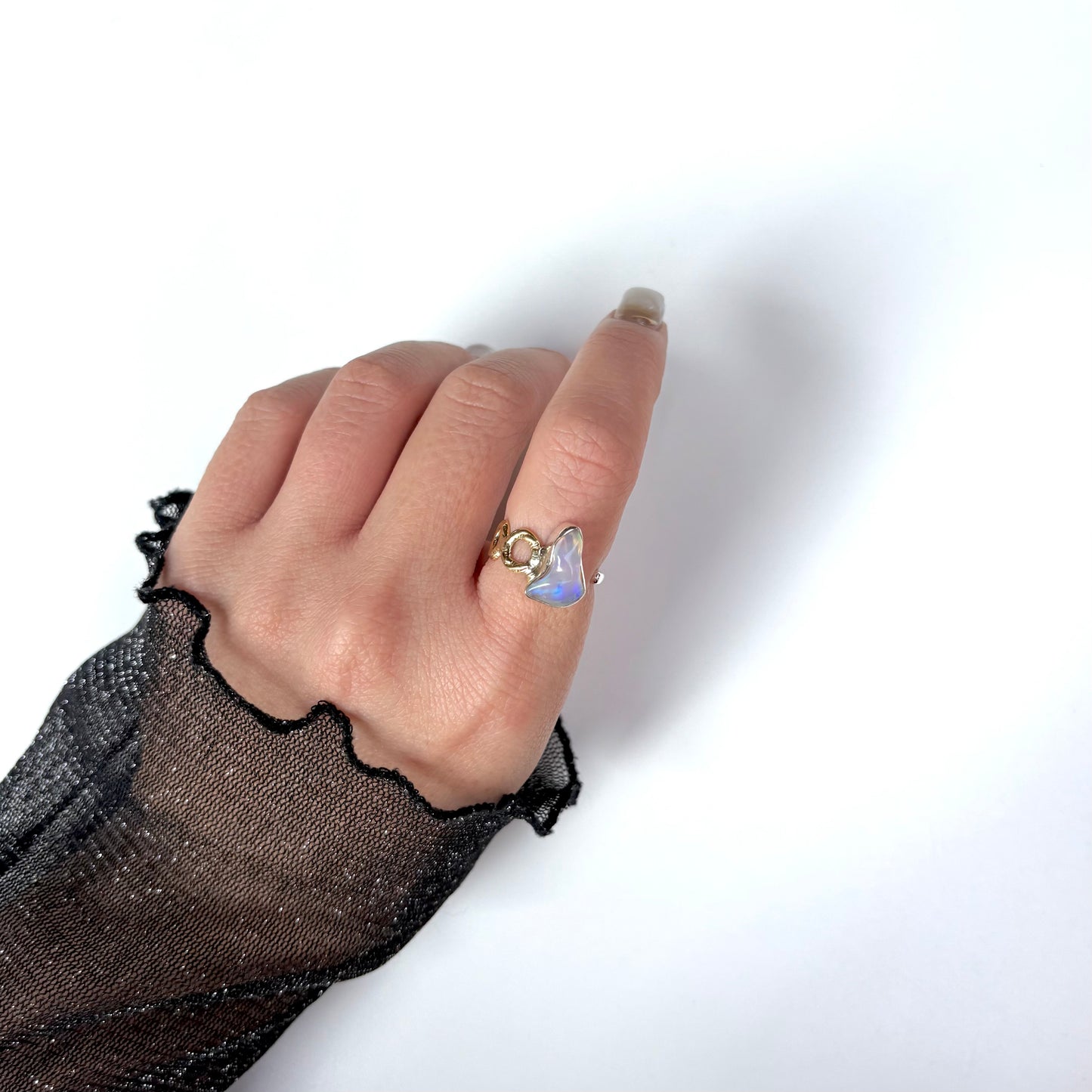 Opal design ring 4