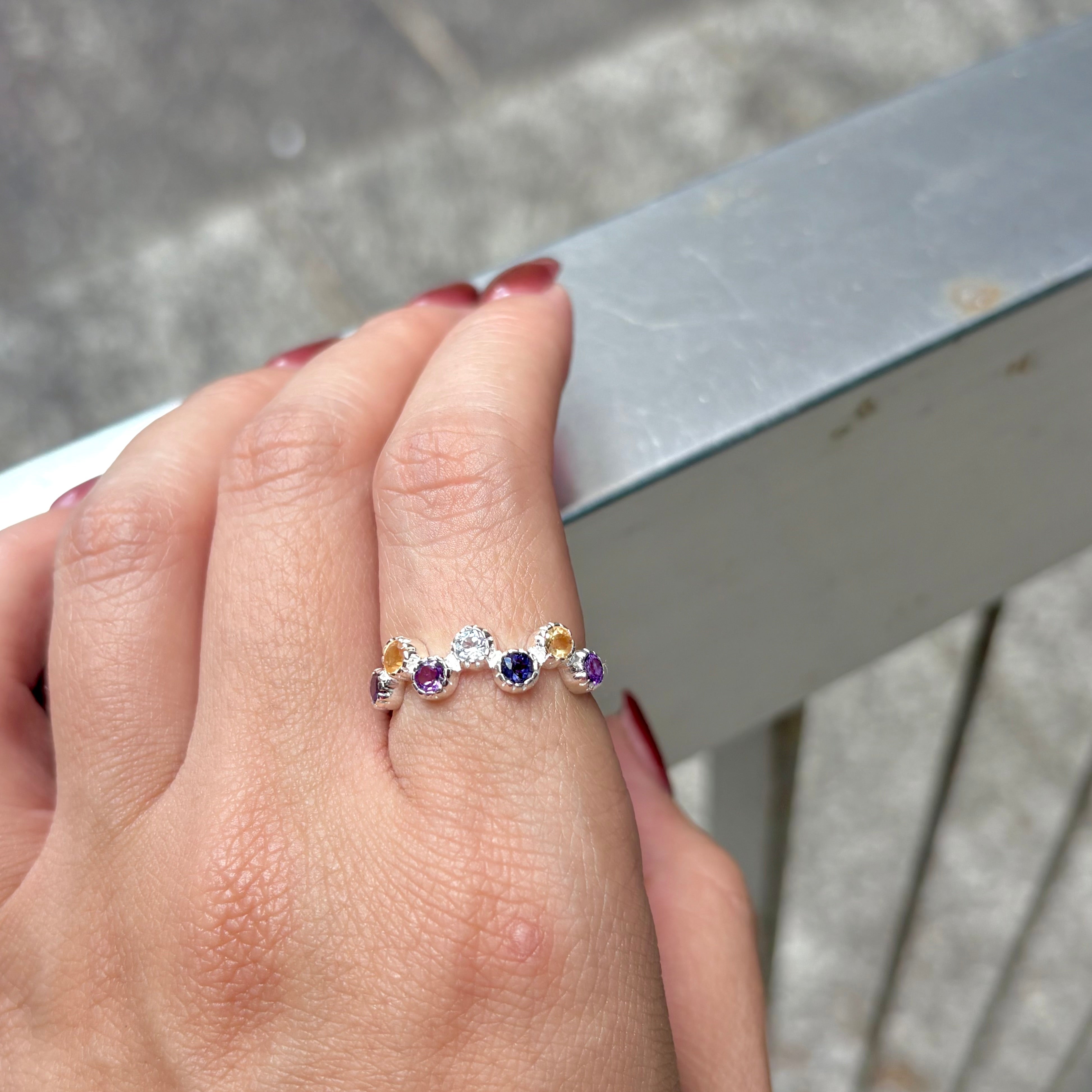 遺品整理　指輪　ブルー フローラル リーフ 婚約指輪 6月の誕生石 カラーチェンジ