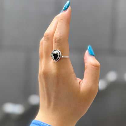 Heart design ring 7