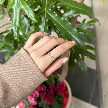 Heart plain ring 64