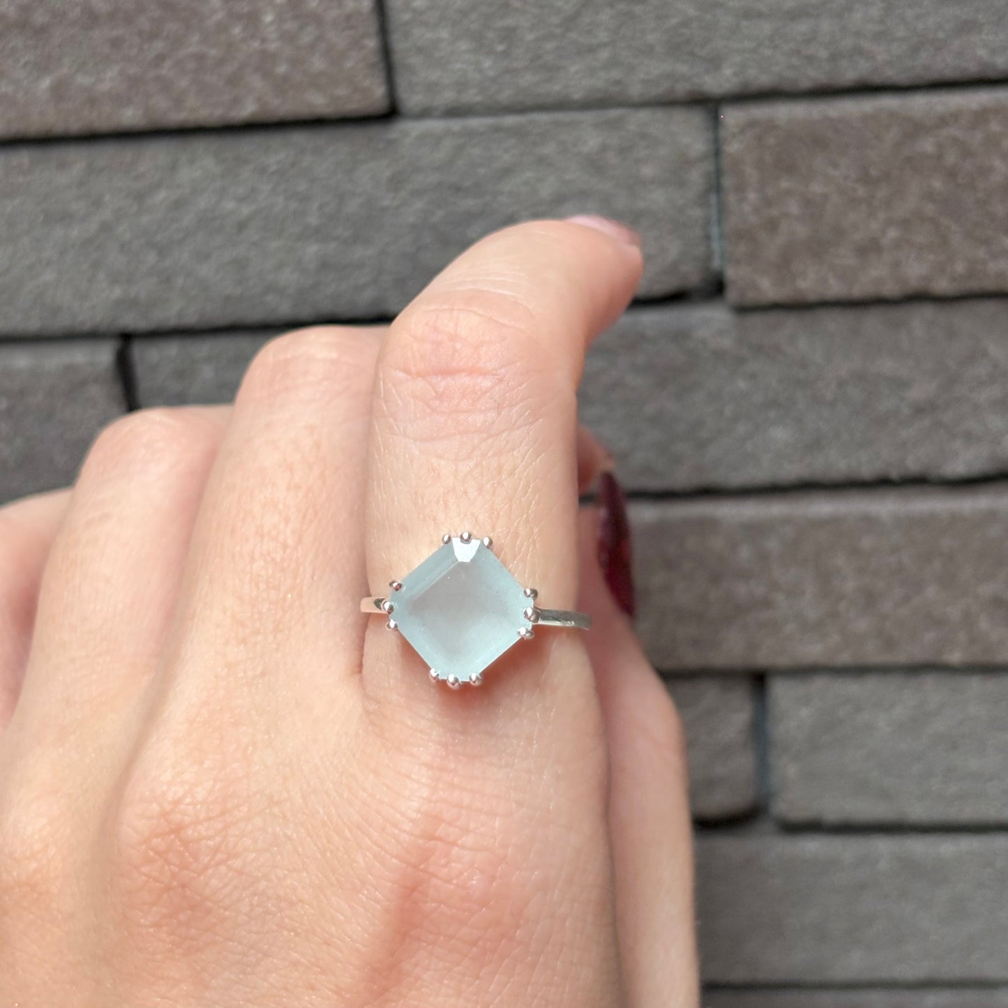 Square design ring 1