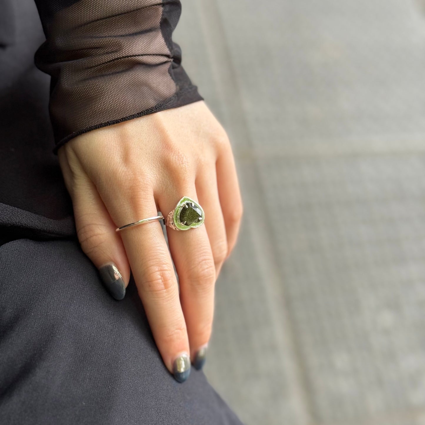 Heart design ring 4
