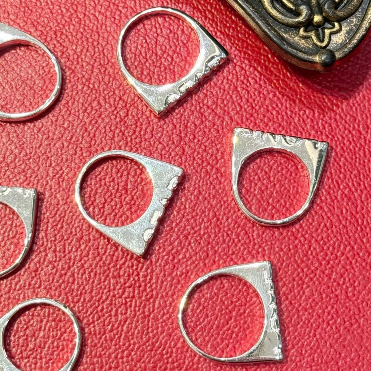 STAR plain ring 8