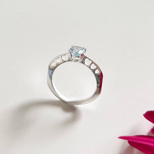 Heart design ring 〈Blue Topaz〉