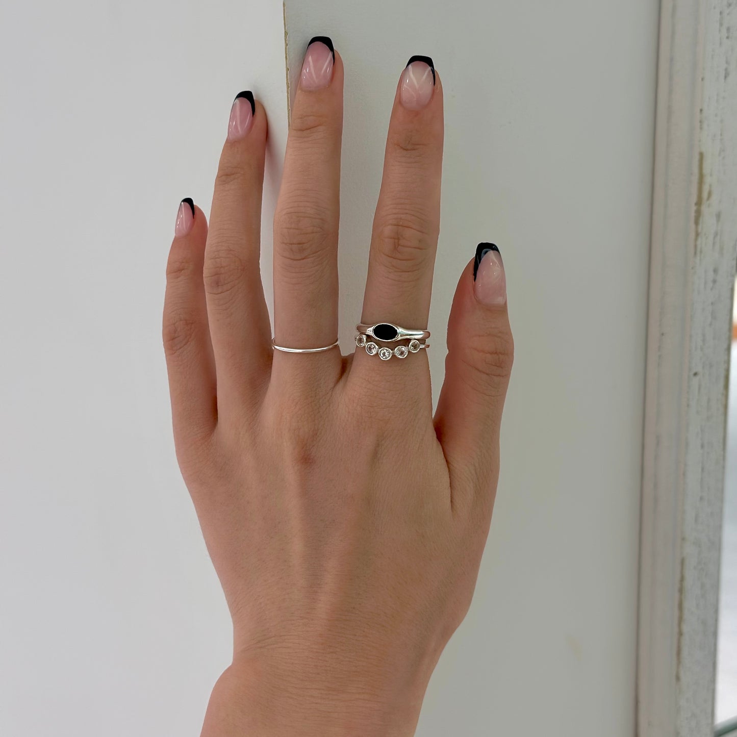 5stone ring 3