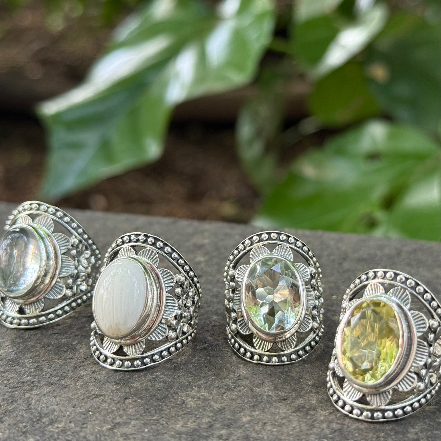 Flower design ring 12