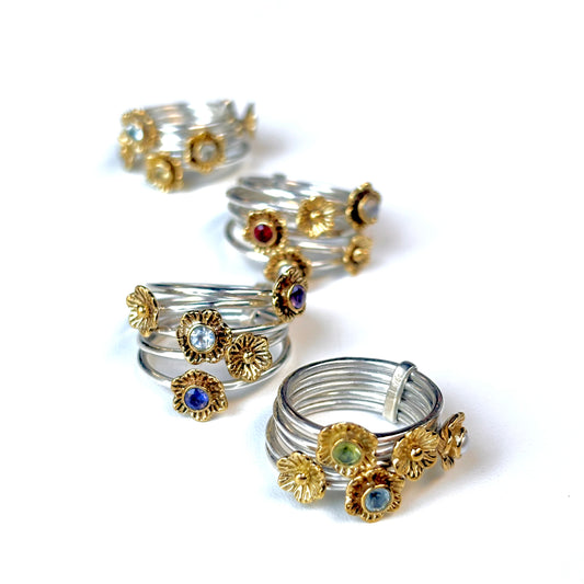 Flower stacking ring