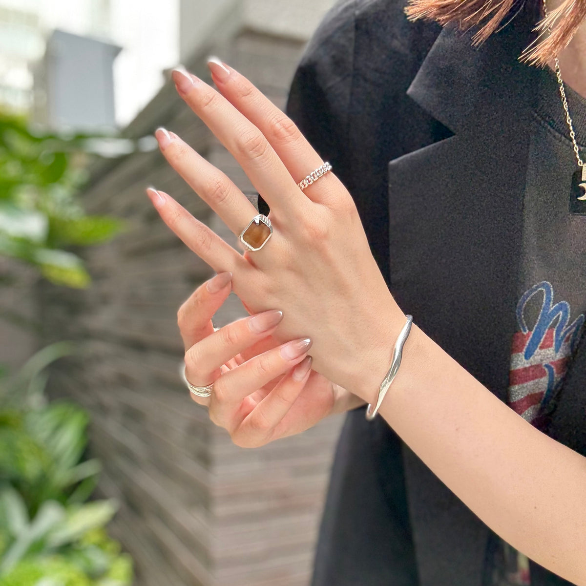 Square design ring 3