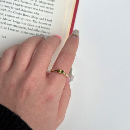 Brass petit ring〈Peridot〉