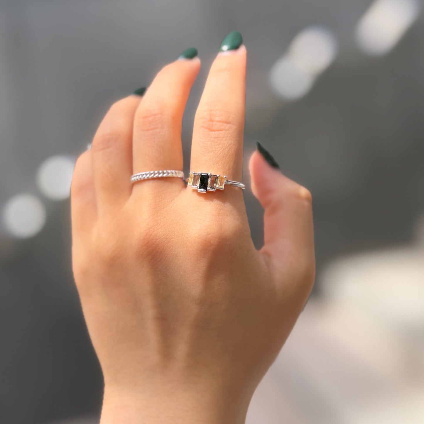 5stone ring 6