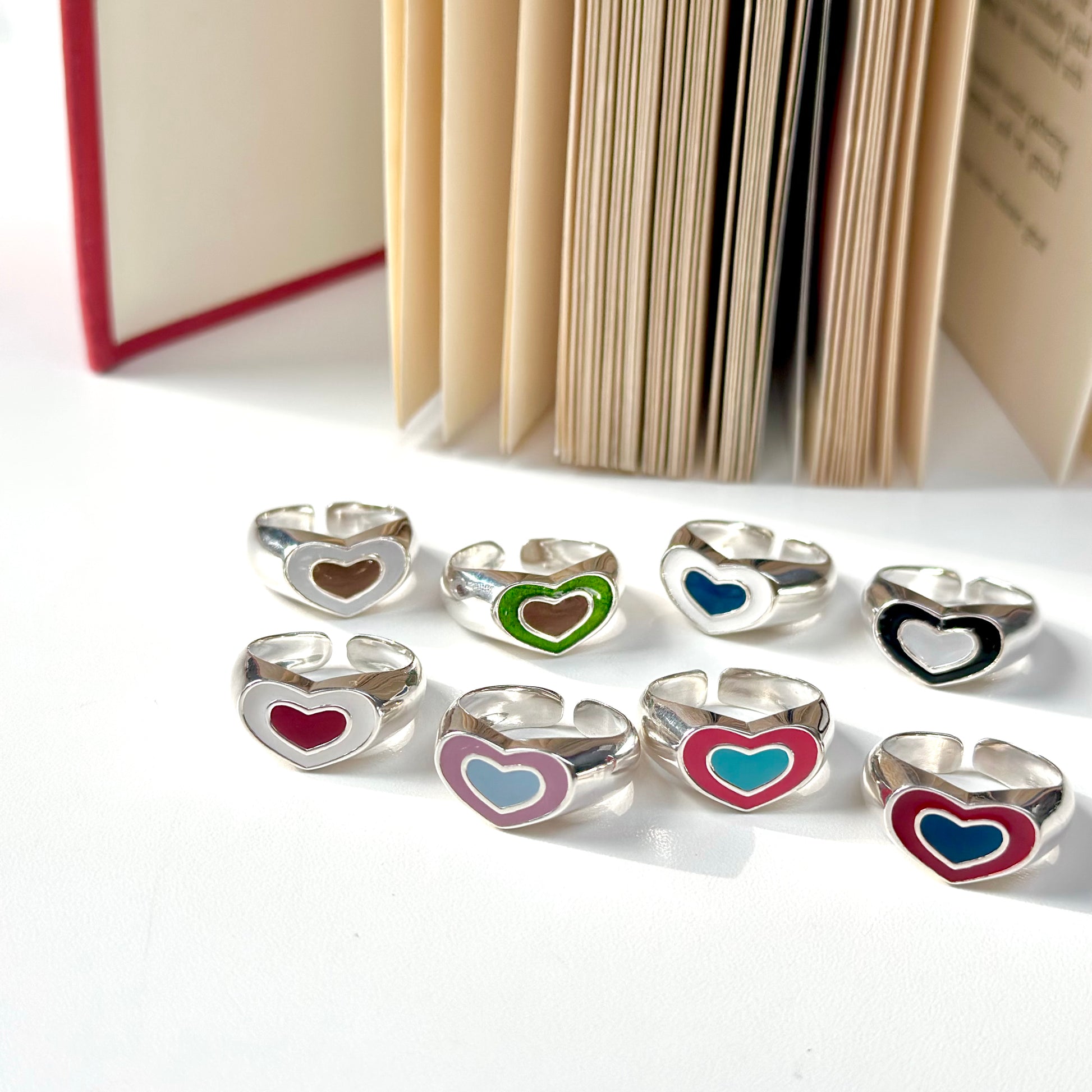 Heart enamel ring