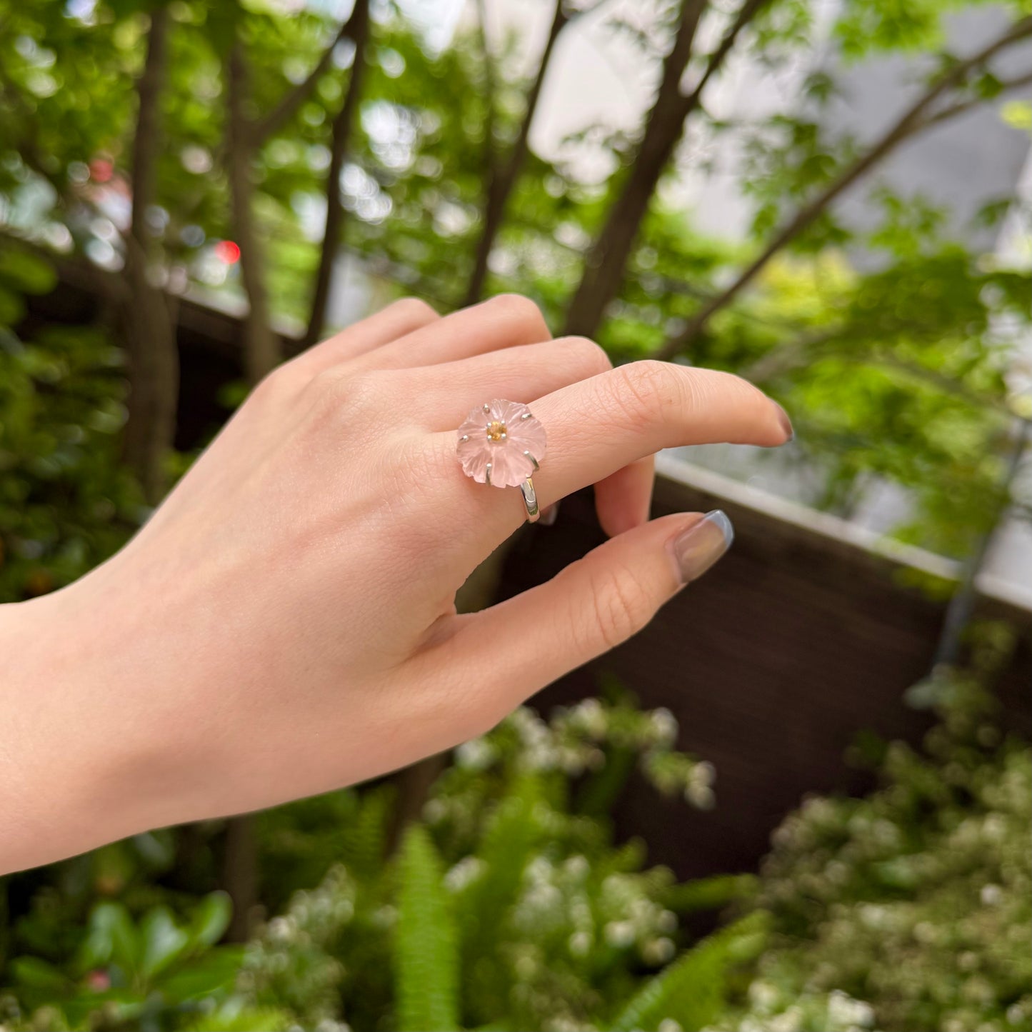 Flower carving ring