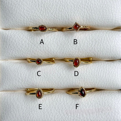 Brass petit ring〈Garnet〉