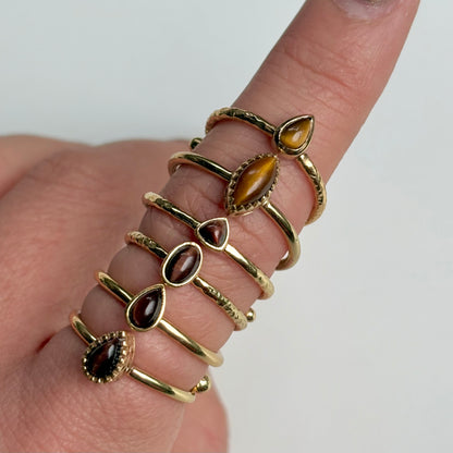 Brass petit ring〈Tiger eye〉