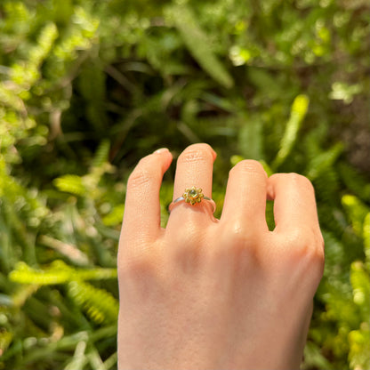 Flower design ring