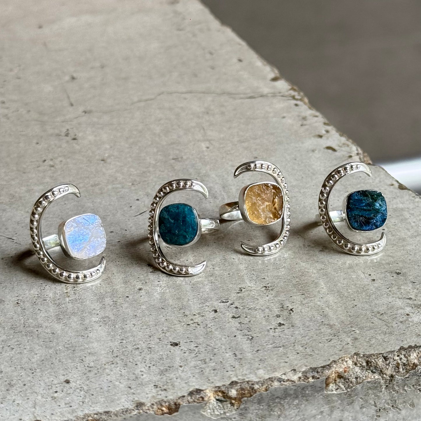 Moon design ring 9