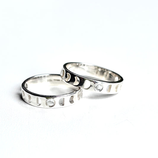 Moon design ring