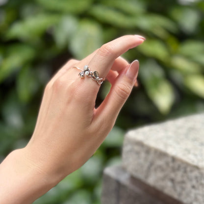 Pearl design ring 10