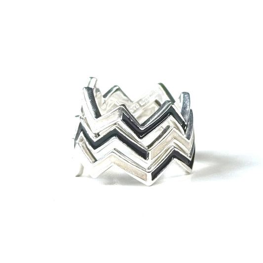 Enamel design ring 2