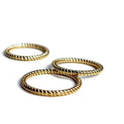 Brass plain ring 42