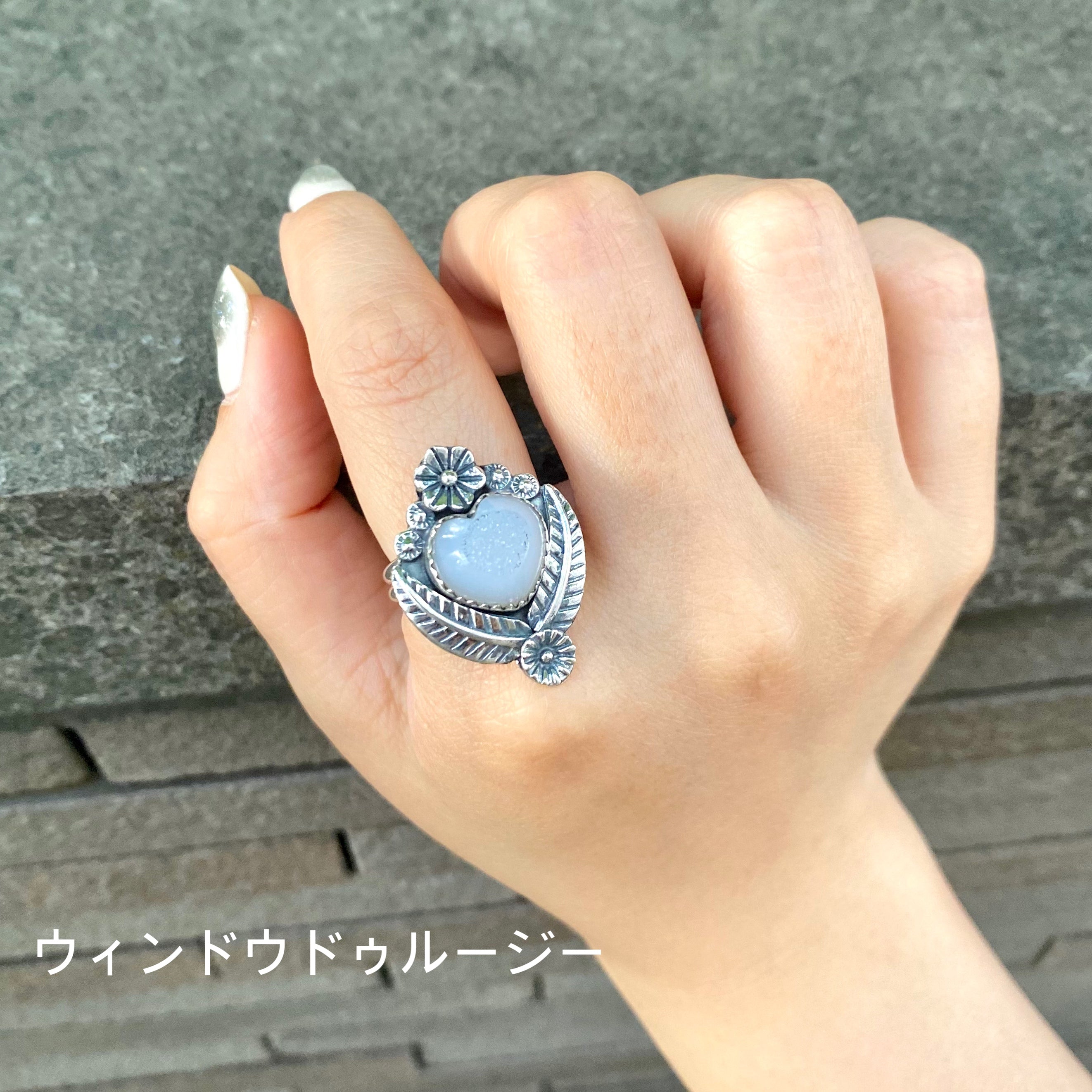 Heart design ring 3