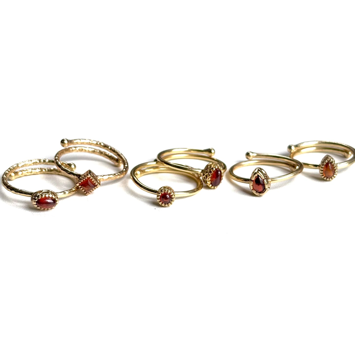 Brass petit ring〈Garnet〉
