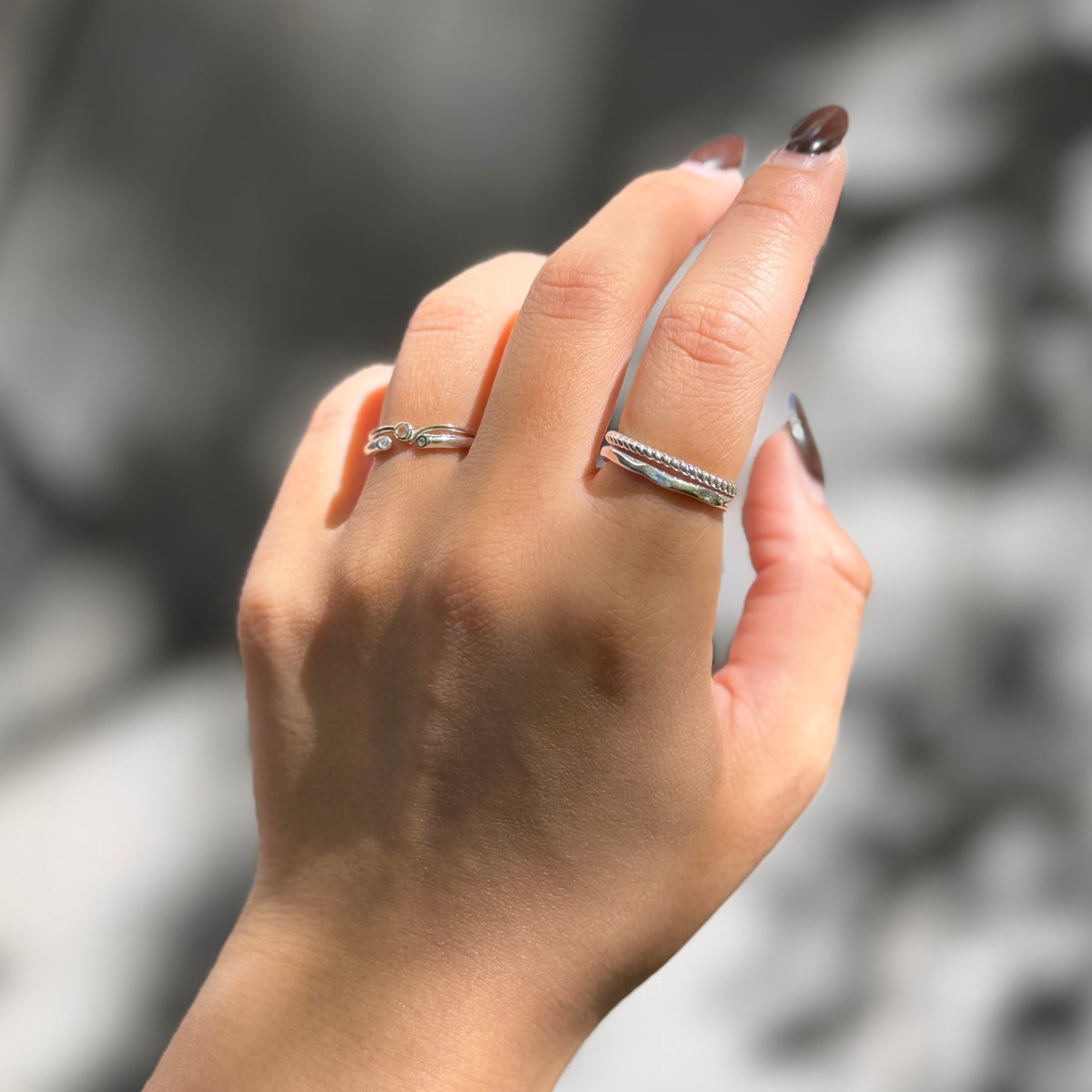 White topaz ring 8
