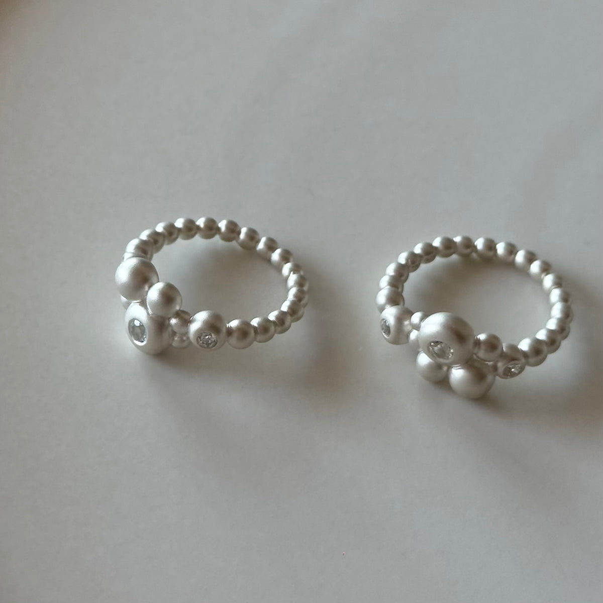 White topaz ring 15