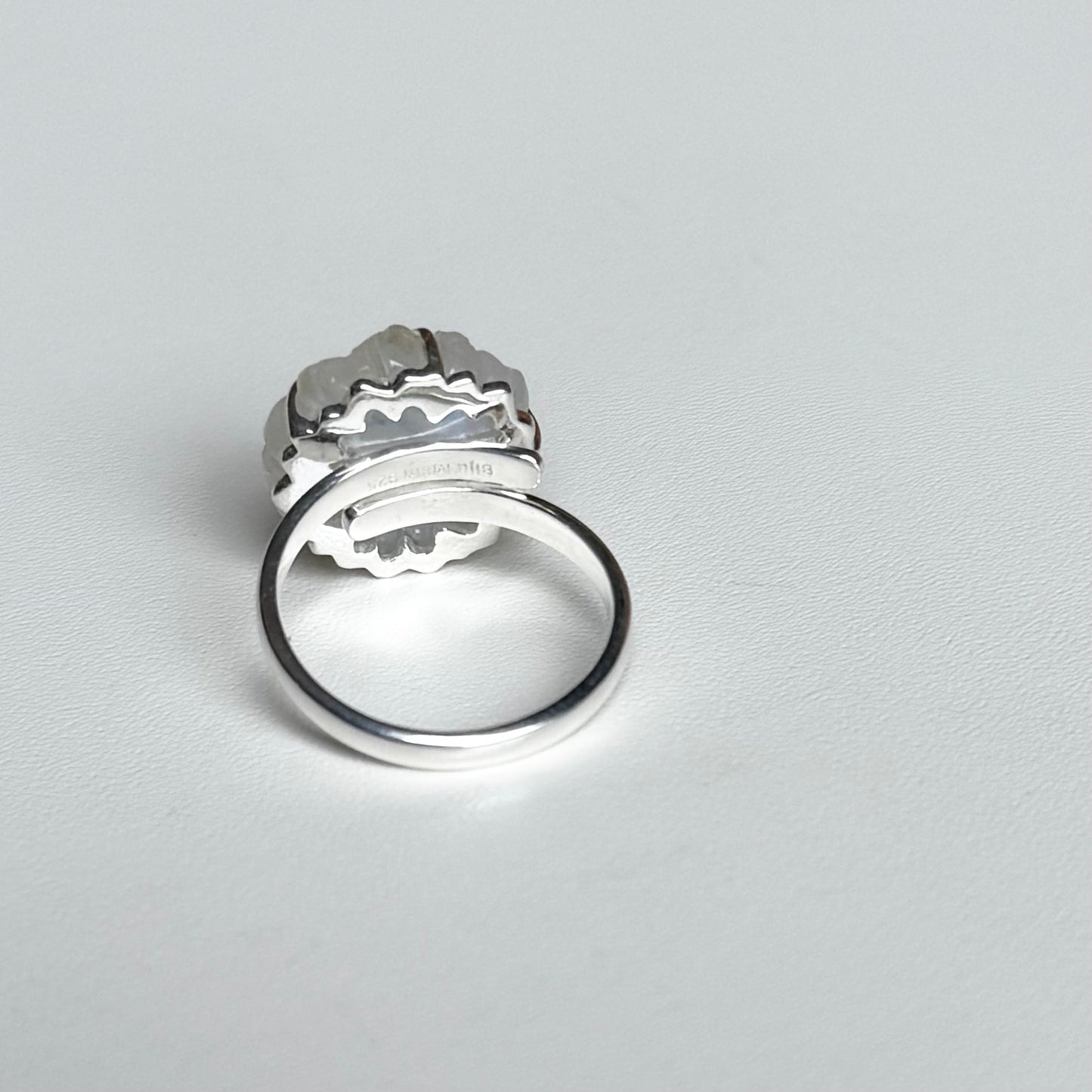 Flower carving ring