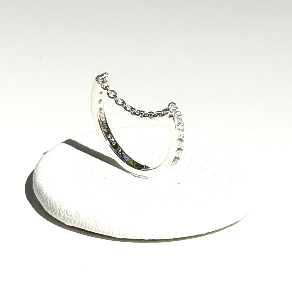 〈オンライン先行再入荷〉White topaz ring
