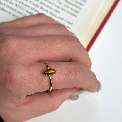 Brass petit ring〈Tiger eye〉