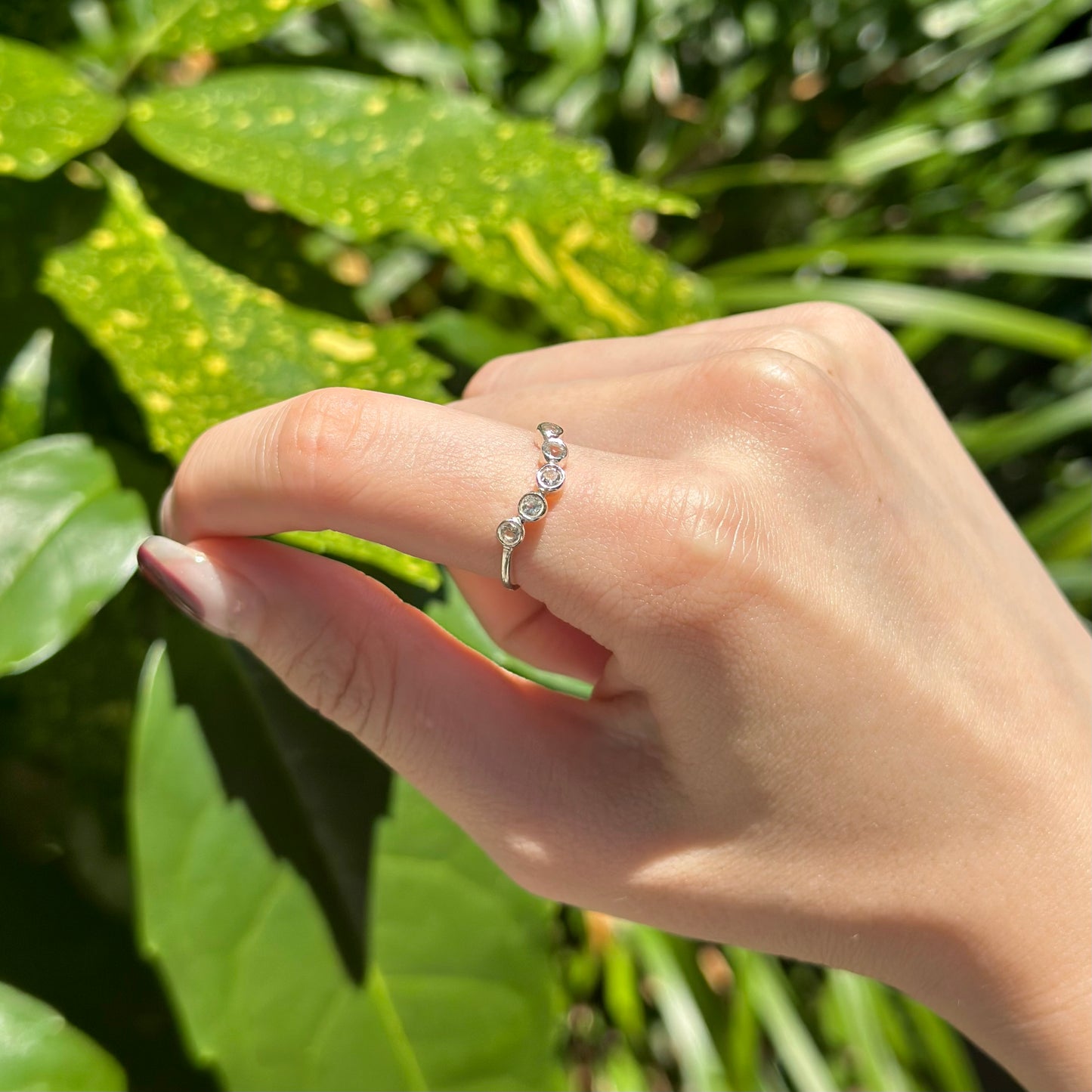 5stone ring 3