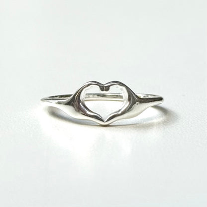 Heart plain ring 72