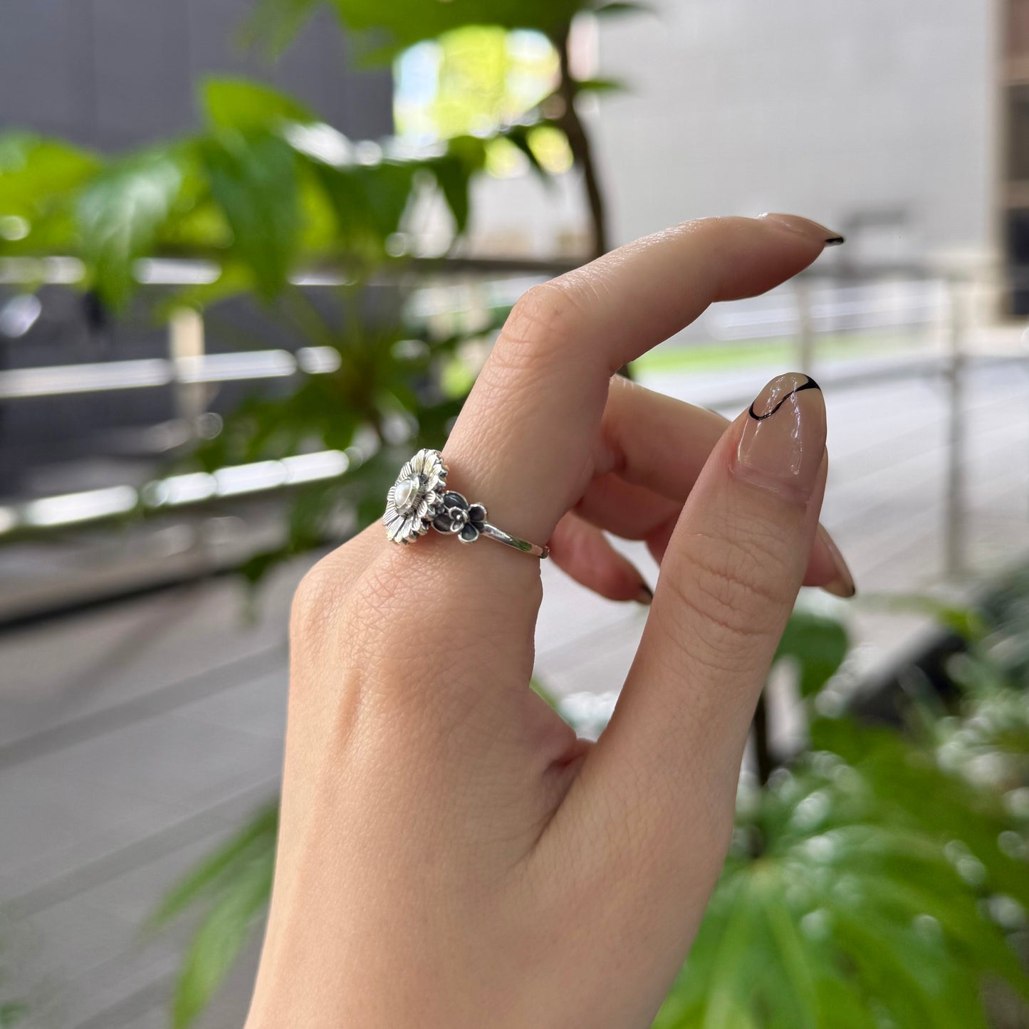 Flower design ring 11