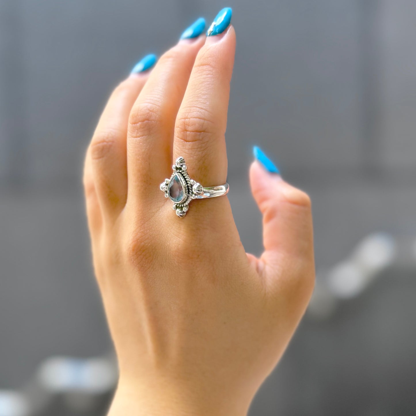 Blue topaz ring
