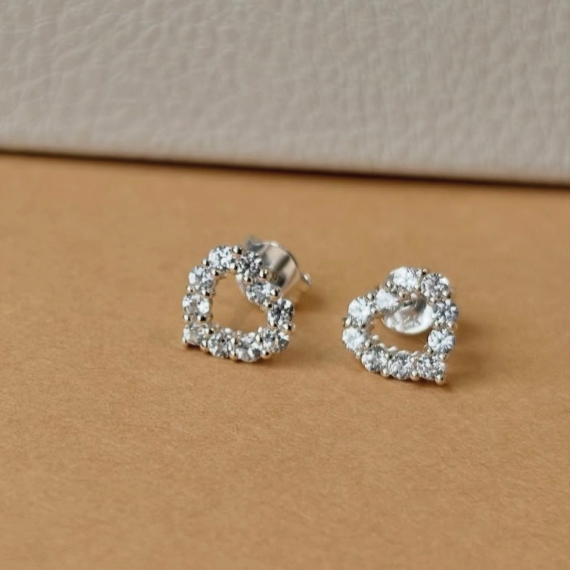 Heart design pierce 2