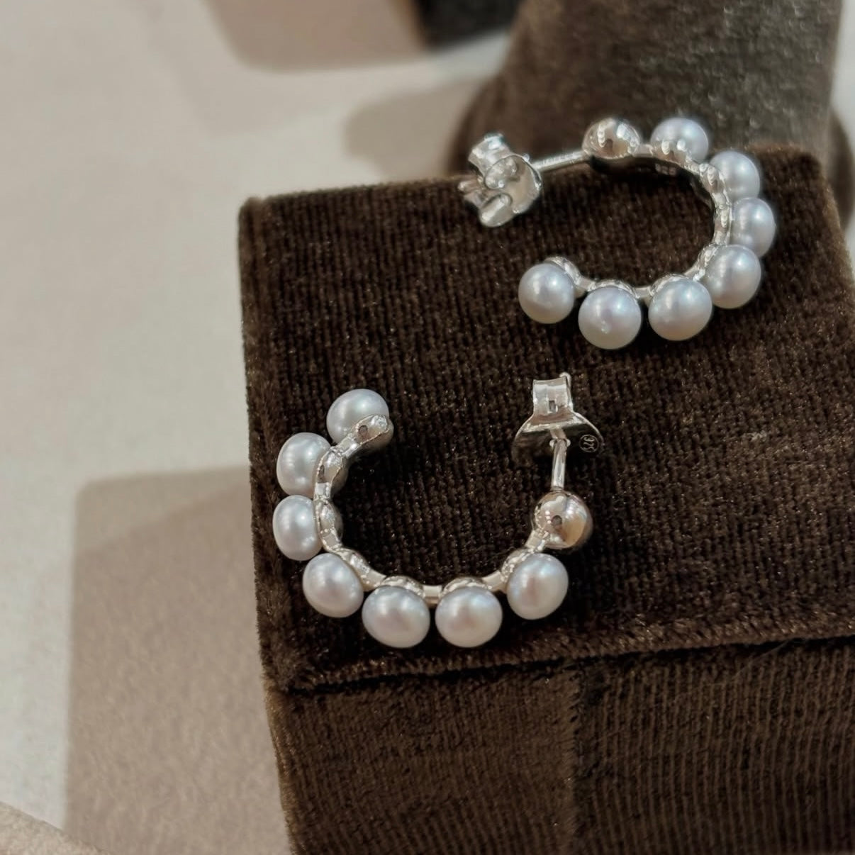 Pearl design pierce 4