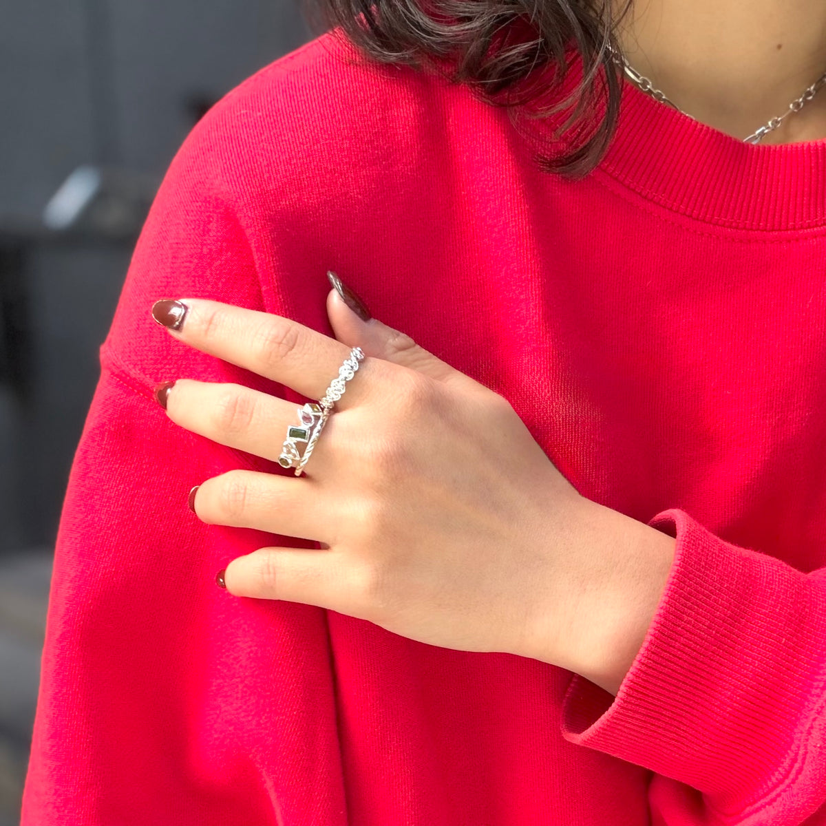 5stone ring 1