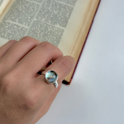 Doublet Abalone shell & Crystal ring 1