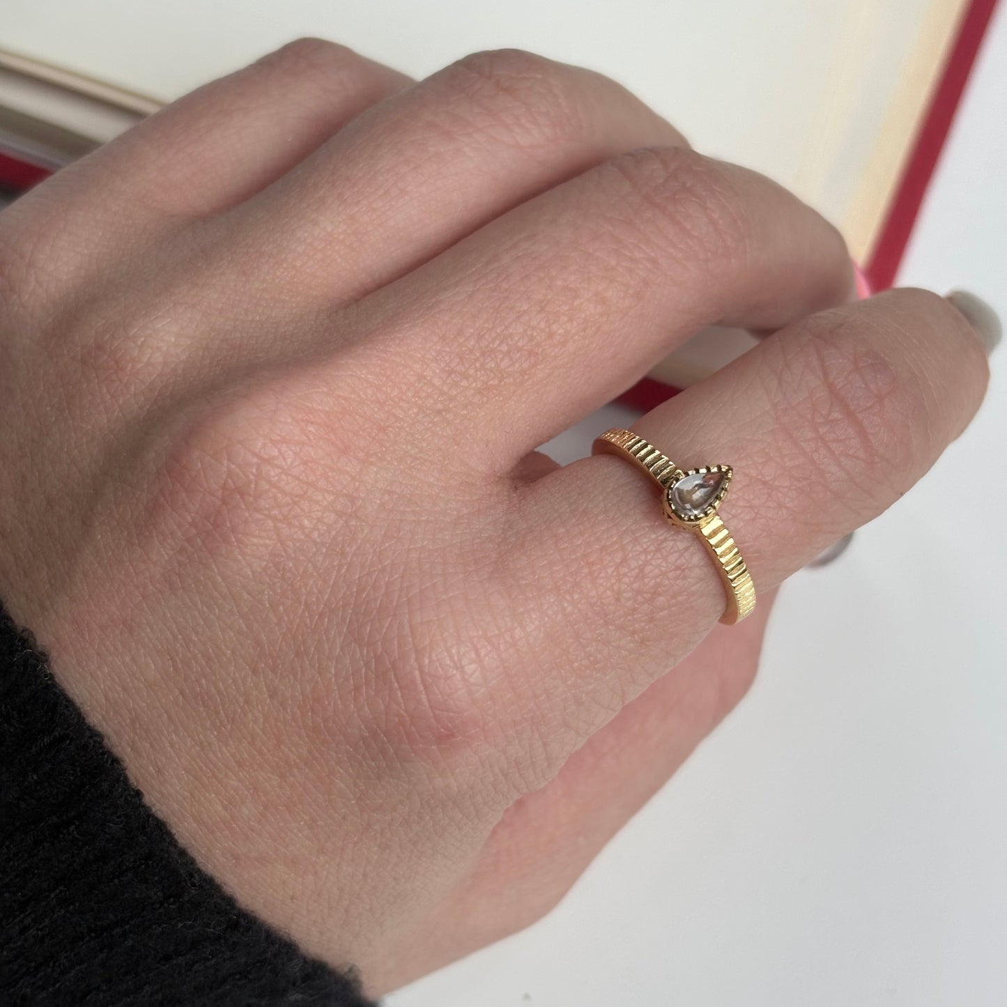 Brass petit ring 〈Crystal〉