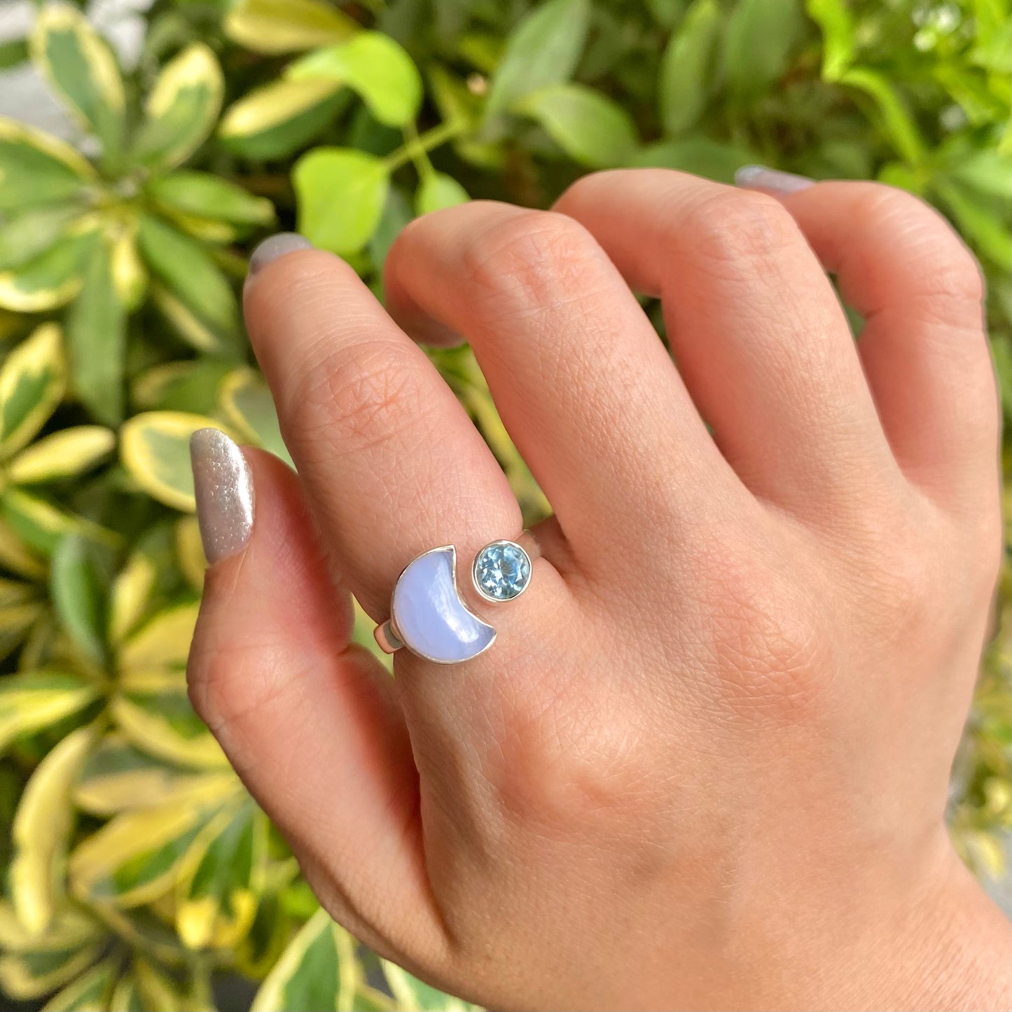 Moon design ring