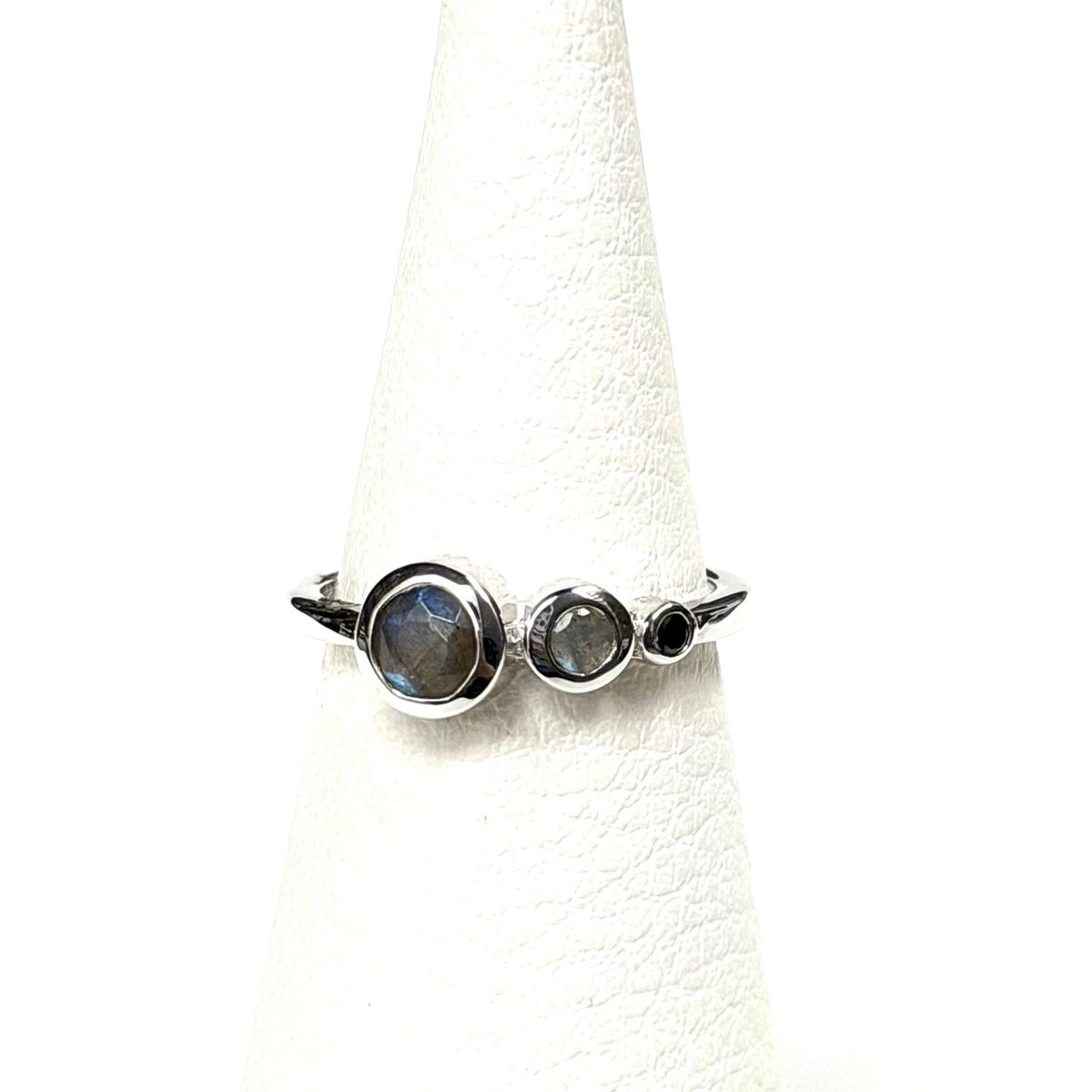 Labradorite ring 3