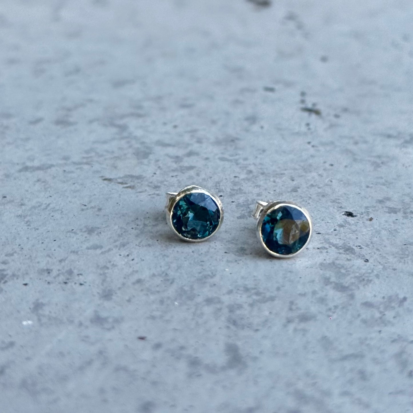 London Bule topaz pierce