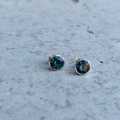 London Bule topaz pierce
