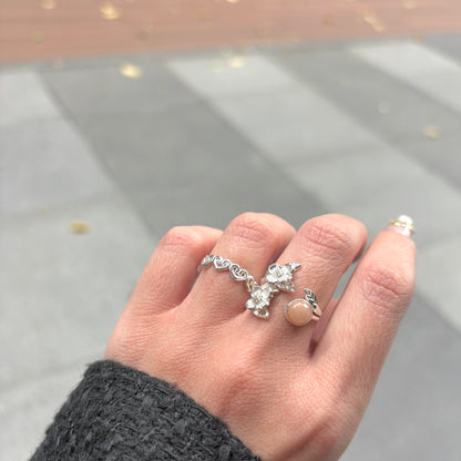 Flower design ring