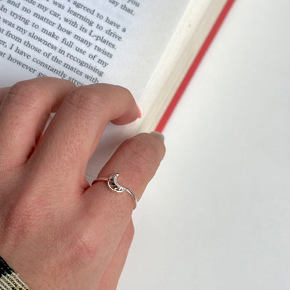 Moon plain ring 7