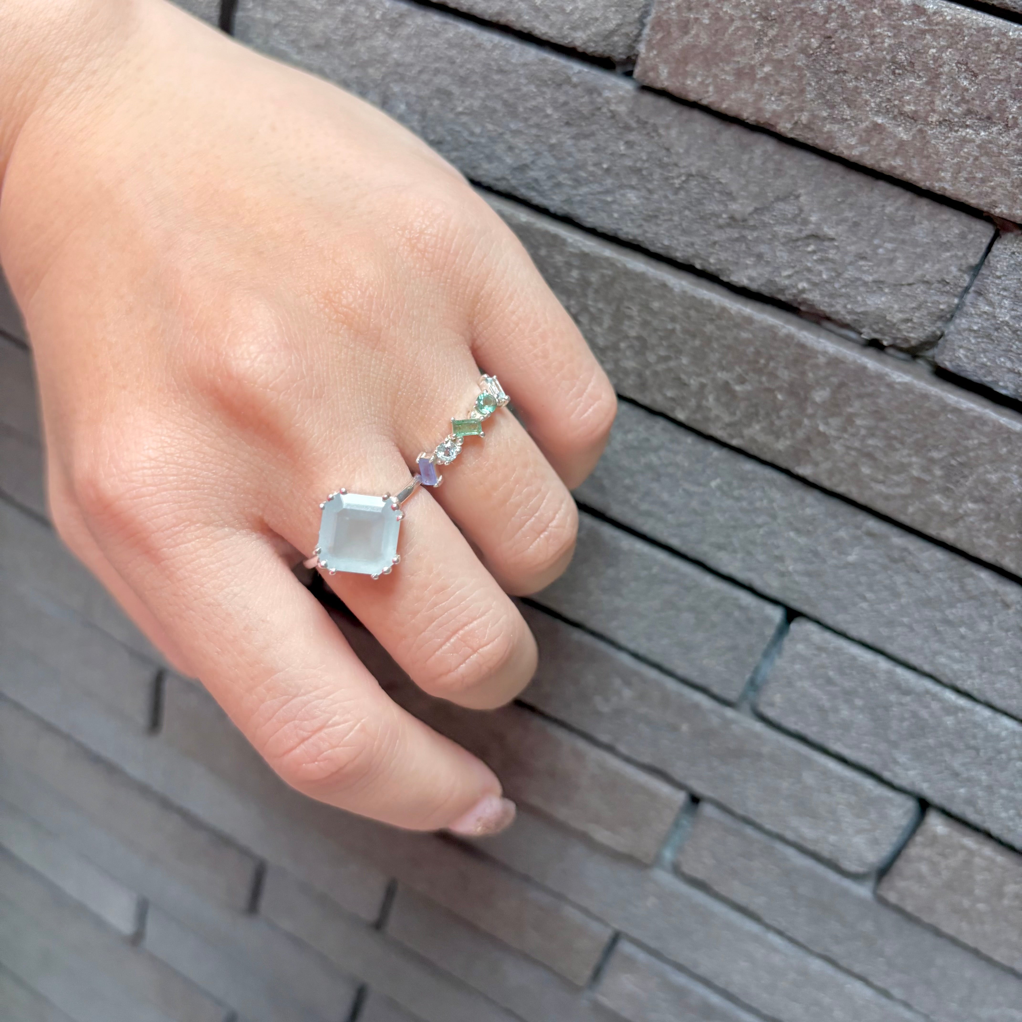 Square design ring 1 – Biju mam