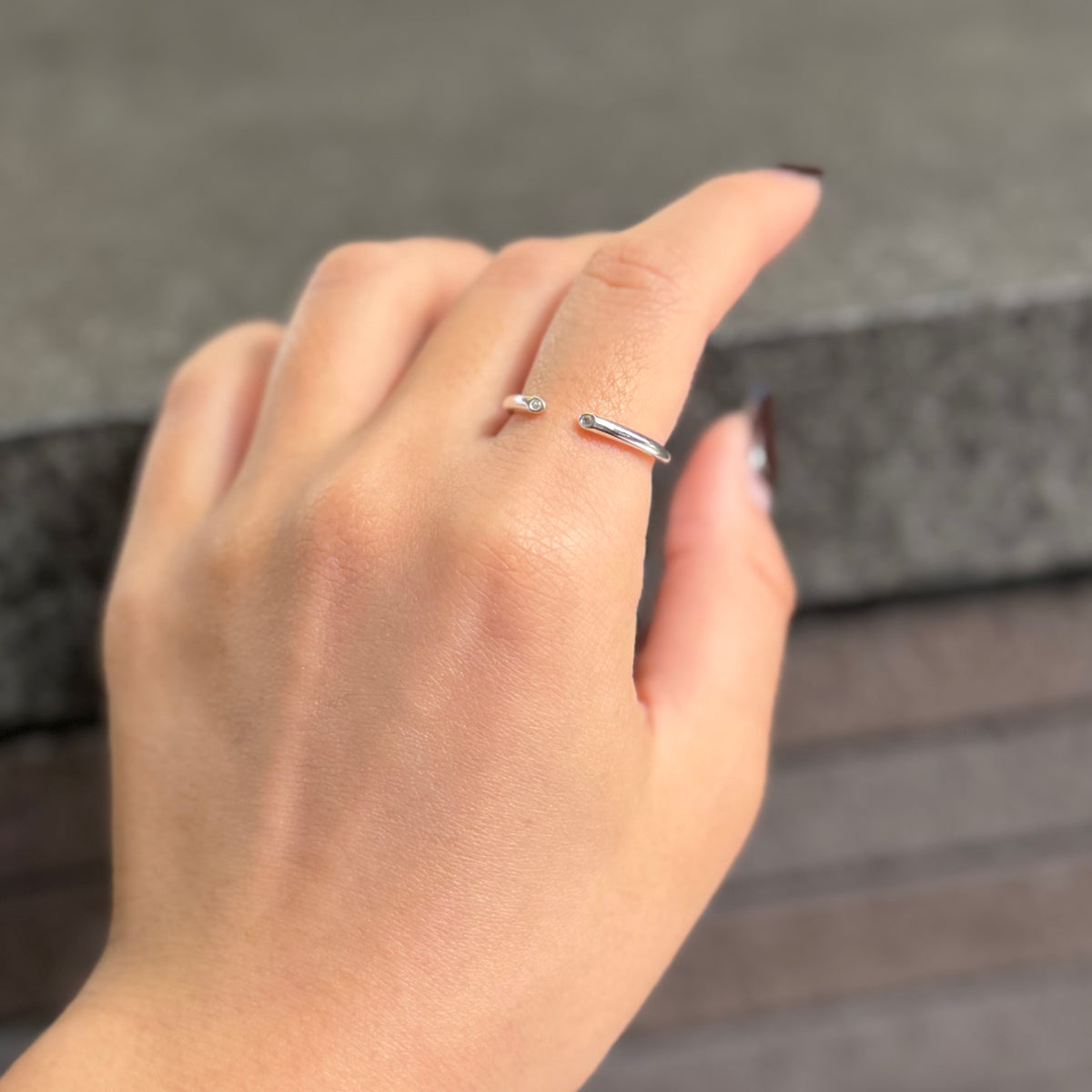 White topaz ring 11