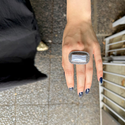 Big stone ring 1