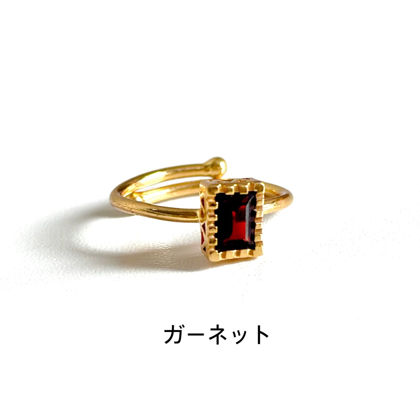 Brass petit ring 55